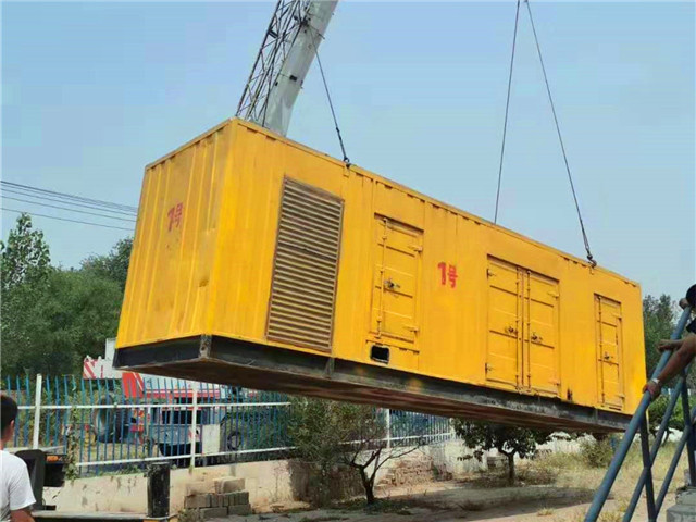 蓬江300KW柴油发电机组油耗是多少？