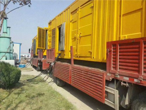 蓬江发电机出租如何根据燃油压力判断燃油系统是否存在故障？