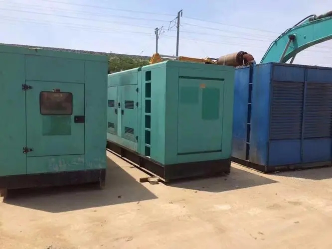 蓬江柴油发电机组的电压和功率之间有什么关系？