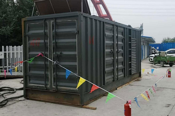 蓬江发电机租赁空气滤清器多久更换一次？