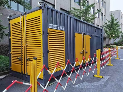 蓬江如何使用转速表检查发动机的转速？