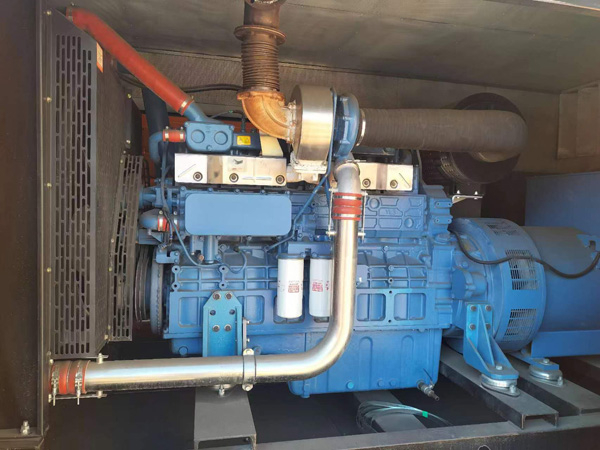 蓬江燃油消耗率与进气温度的具体关系是什么？